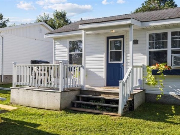 slide show photo number 3